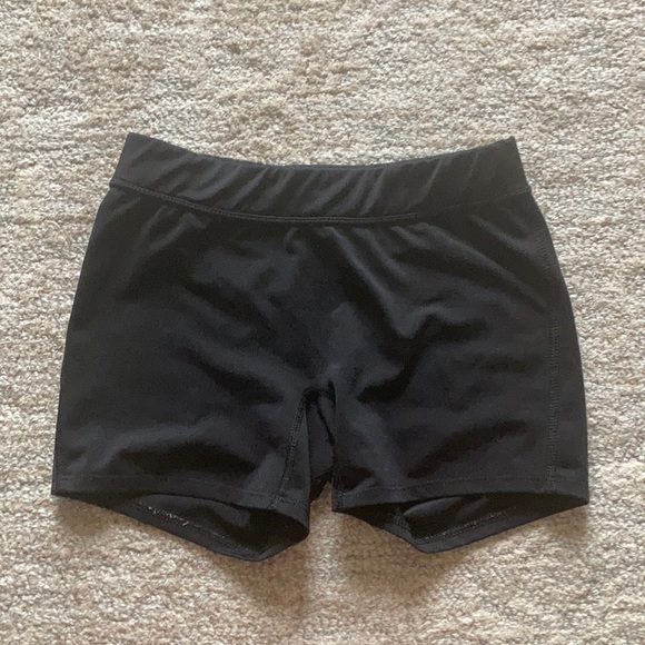 Augusta sports wear, pre owned, great shape! - Picture 1 of 3